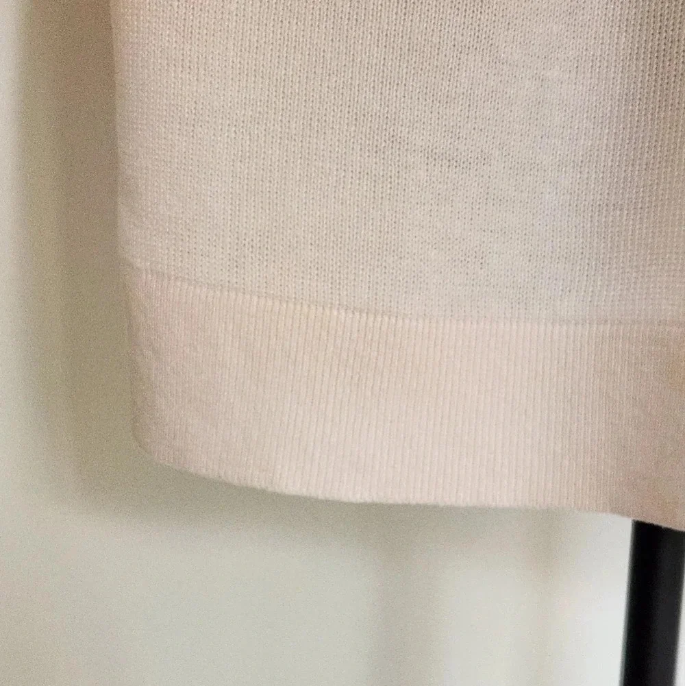 || EILEEN FISHER || pale pink, v-neck, sweater, classic, summer, light weight